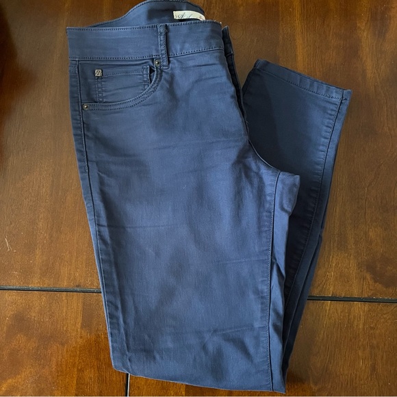 Brody coloured denim pants - Picture 1 of 3